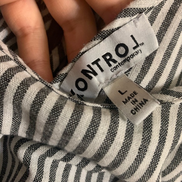 NWOT Striped With Lace Flared Blouse - Picture 4 of 5